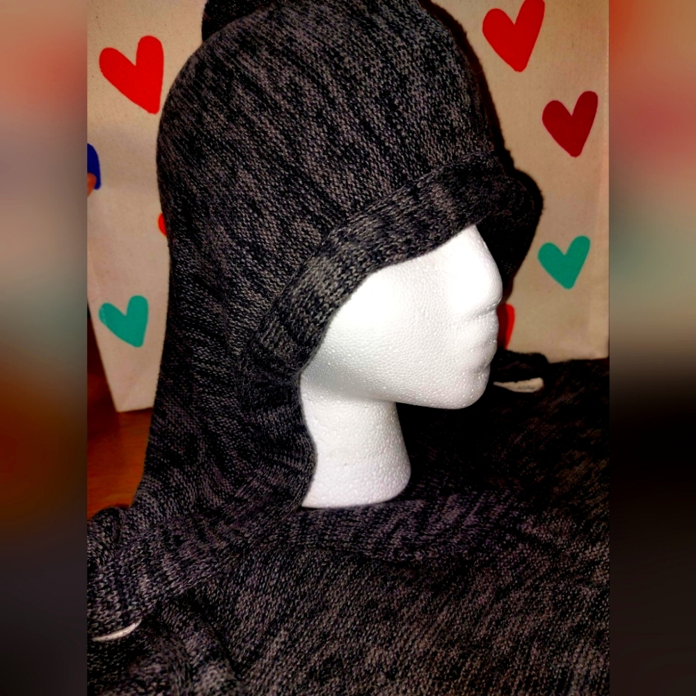Tunic Roxy Juniors black/ Grey sweater Medium ♥️